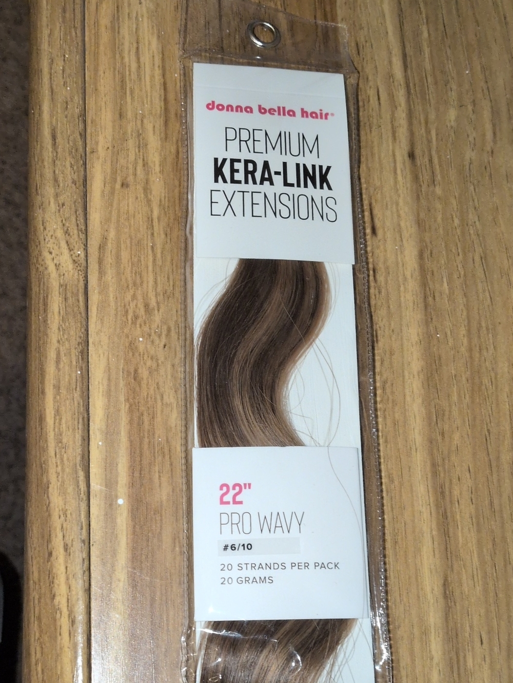 Donna Bella Wavy Hair Extensions 22" 6/10